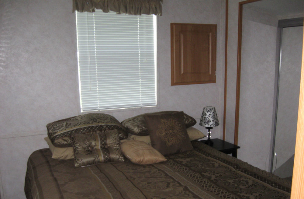Harbor Lakes Rv Resort Порт Шарлът Екстериор снимка